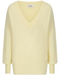 Loop Cashmere - Relaxed Lofty V-Neck Sweater - Lyst