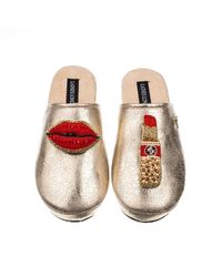 Laines London - Softie Slippers With Lipstick & Lips Brooches - Lyst