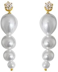 Eyeconic by Samar Ajram - Reina Pearl Studs Earrings - Lyst
