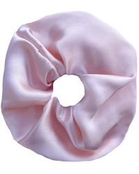 CREASE - Blush Silk Scrunchie - Lyst