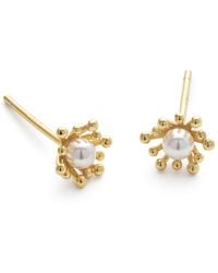 Elk & Bloom - Flower Pearl Floral Earrings - Lyst