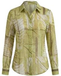 Conquista - Lightweight Button-Down Blouse With Abstract Leaf Print - Lyst