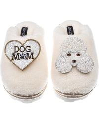 Laines London - Teddy Closed Toe Slippers With Pearl The Poodle & Dog Mum Mom Brooches - Lyst