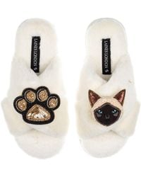 Laines London - Neutrals Classic Laines Slippers With Paw & Siamese Cat Brooches - Lyst