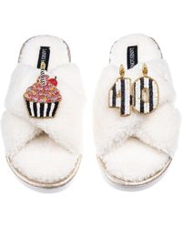 Laines London - Neutrals Laines Neutral Boucle Slippers With Stripe 40Th Birthday & Cake Brooches - Lyst