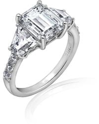 Diamonbliss - Emerald Cut With Trapeze Side Stone Engagement Ring - Lyst