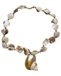 OhSun - Neutrals Anse Shell Necklace - Lyst