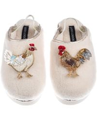 Laines London - Neutrals Flatform Cloud Closed Toe Slippers With Chicken & Rooster Brooches - Lyst