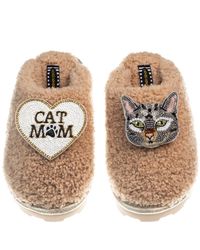 Laines London - Teddy Closed Toe Slippers With Pebbles The Shorthair Cat & Cat Mum Mom Brooches - Lyst