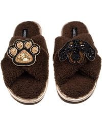Laines London - Neutrals Laines Neutral Boucle Slippers With Little Sausage The Dachshund & Paw Brooches - Lyst