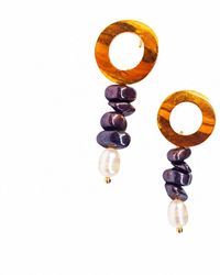 Way to Chic - Hematite & Pearl Earrings On Plated Disc Studs - Lyst