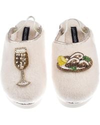 Laines London - Neutrals Flatform Cloud Closed Toe Slippers With Oysters & Glass Of Fizz Brooches - Lyst
