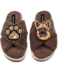 Laines London - Neutrals Laines Neutral Boucle Slippers With Roxy The German Shepherd & Paw Brooches - Lyst