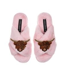 Laines London - Classic Laines Slippers With Double Highland Cow Brooches - Lyst