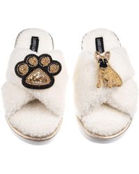 Laines London - Neutrals Boucle Slippers With Paw & Fawn Sitting French Bulldog Brooches - Lyst