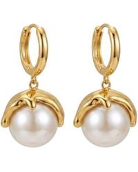 LINYA JEWELLERY - Flow Amorphous Textured Dangle Pearl & Plated Hoop Earrings, Pearl Dangle Earrings - Lyst