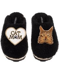 Laines London - Teddy Closed Toe Slippers With Cat Mum/Mom & Maine Coon Cat Brooches - Lyst