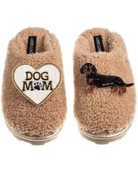 Laines London - Neutrals Teddy Closed Toe Slippers With Dog Mum/Mom & & Tan Dachshund Brooches - Lyst