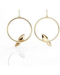 Linda Fiore - Lotus Hoop Earrings, Vermeil - Lyst