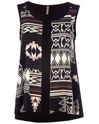 Conquista - Sleeveless Jungle Print Top - Lyst