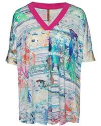Conquista - Print V Neck Top - Lyst