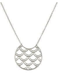 Janus Edinburgh - Tidal Sterling Fish Scale Large Circle Necklace - Lyst