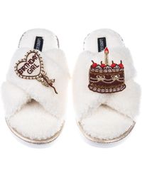 Laines London - Neutrals Neutral Boucle Slippers With Birthday Girl Balloon & Chocolate Cake Brooches - Lyst