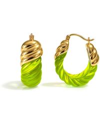 Gold & Honey - Peridot Rope Shrimp Lucite Birthstone Hoop Earrings - Lyst