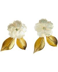 The Pink Reef - Neutrals Hand Carved Mother Of Pearl Stud - Lyst