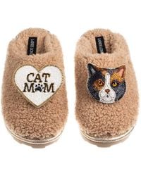 Laines London - Neutrals Teddy Closed Toe Slippers With Cat Mum/Mom & British Shorthair Cat Brooches - Lyst