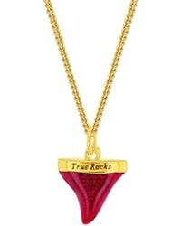 True Rocks - Mini Sharks Tooth Pendant Red Enamel & 18kt Gold-plate - Lyst