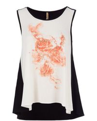 Conquista - Neutrals Sleeveless Print Detail Ecru Top - Lyst