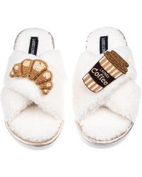 Laines London - Neutrals Laines Neutral Boucle Slippers With Coffee & Croissant Brooches - Lyst
