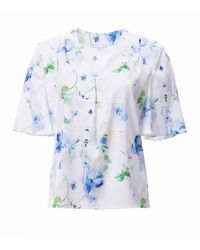Carloslines - V-Neck Pleat Detail Flutter Sleeve Blouse - Lyst