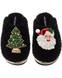 Laines London - Teddy Closed Toe Slippers With Christmas Tree & Santa Clause Brooches - Lyst