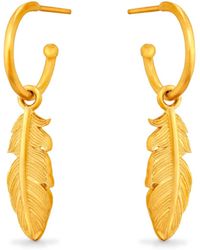 7879 - Feather Charm Hoop Earrings - Lyst