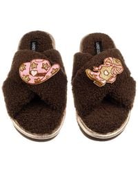 Laines London - Neutrals Laines Neutral Boucle Slippers With Cowgirl Hat & Cowgirl Boots Brooches - Lyst