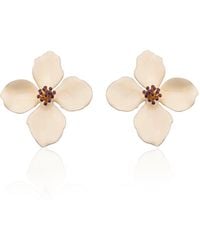Milou Jewelry - Neutrals Cream Clover Flower Earrings - Lyst