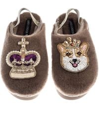 Laines London - Neutrals Flatform Cloud Closed Toe Slippers With Corgi & Crown Brooches - Lyst