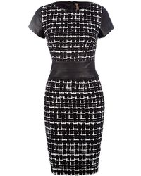 Conquista - Fitted Winter Dress - Lyst