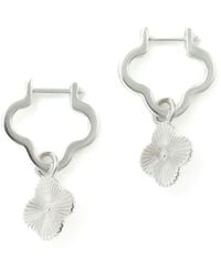 Belinda Jewelz - Clover Textured Huggie Hoops - Lyst