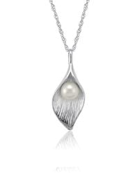 Isla Silver - Sterling Calla Lily Pendant With Freshwater Pearl - Lyst