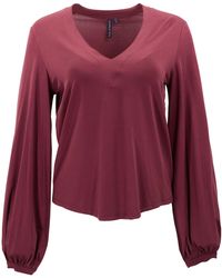 lords of harlech - Val Port Lyocell Stretch V-Neck Top - Lyst