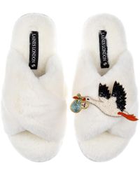 Laines London - Neutrals Cream Classic Laines Slippers With Baby Boy Stork Brooch - Lyst