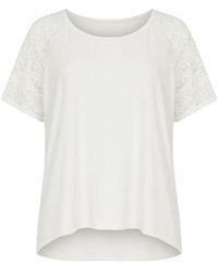 Conquista - Lace Detail Short-Sleeved Top - Lyst