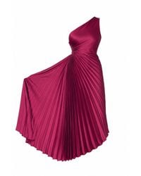 Girl In Mind - Aoife One Shoulder Pleated Midi Dress Berry - Lyst