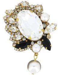 Vickisarge - Neutrals Jagged Crystal & Pearl Drop Brooch - Lyst