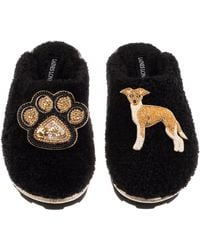 Laines London - Teddy Closed Toe Slippers With Paw & Fawn & Italian Greyhound Brooches - Lyst