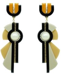 Gissa Bicalho - Handmade Acrylic Earring Allamanda - Lyst