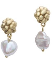 Zeworks - Karr Mini Pearl Earrings - Lyst